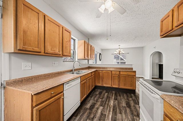 2710 Rogers Street, Latonia, KY 41015