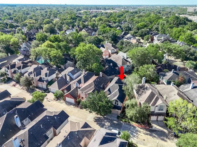 12869 Kingsbridge Lane, Houston, TX 77077