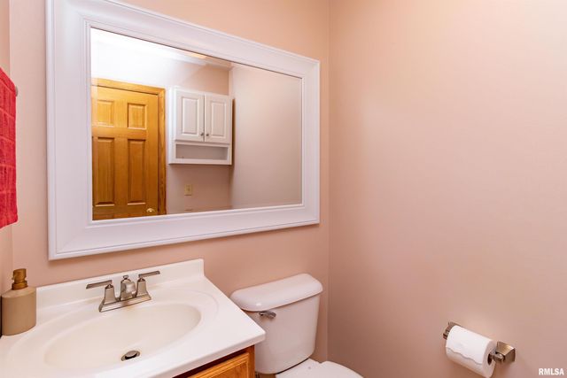 415 MACKENZIE Place, Germantown Hills, IL 61548