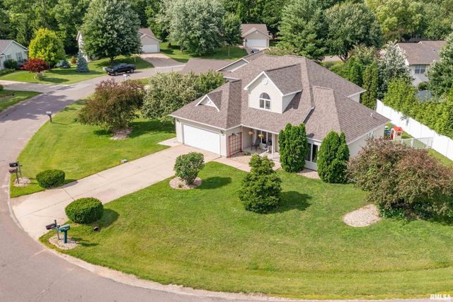 415 MACKENZIE Place, Germantown Hills, IL 61548