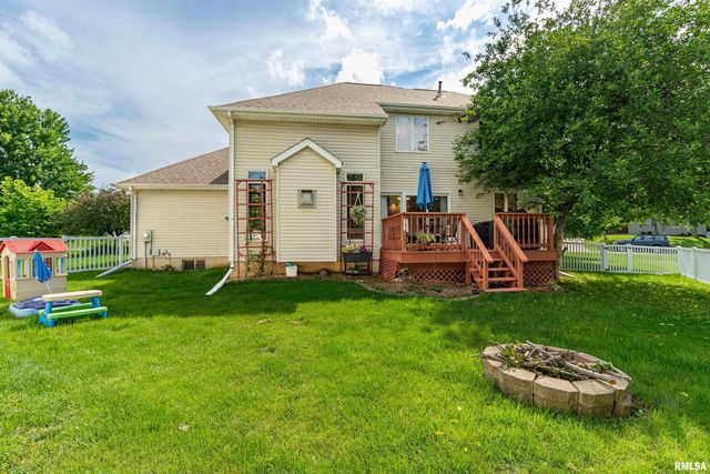 415 MACKENZIE Place, Germantown Hills, IL 61548