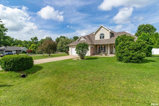 415 MACKENZIE Place, Germantown Hills, IL 61548