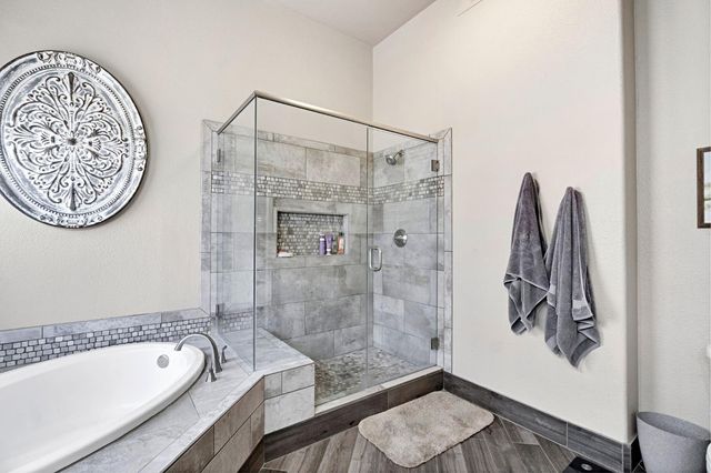 7672 N Dante Avenue, Fresno, CA 93722