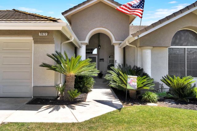 7672 N Dante Avenue, Fresno, CA 93722