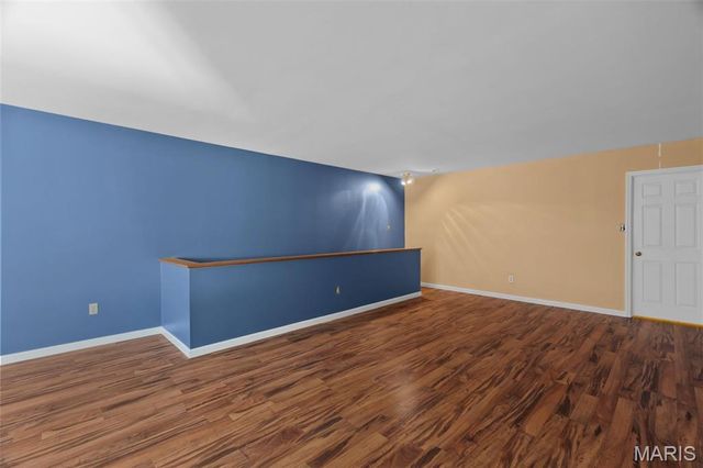 5168 Hollow Wood Court D, St Louis, MO 63128