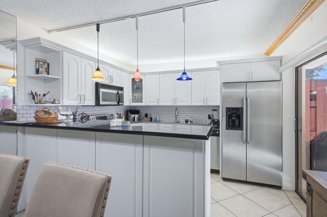 2883 SW 22nd Circle 51a, Delray Beach, FL 33445