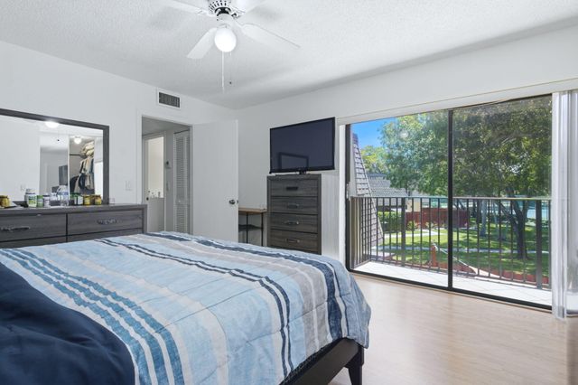 2883 SW 22nd Circle 51a, Delray Beach, FL 33445