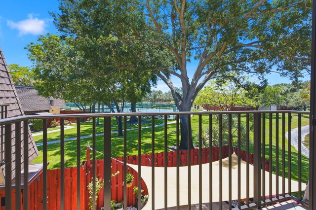 2883 SW 22nd Circle 51a, Delray Beach, FL 33445