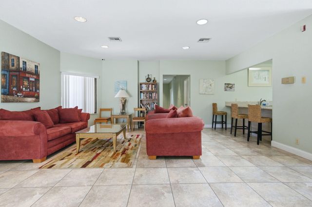2883 SW 22nd Circle 51a, Delray Beach, FL 33445