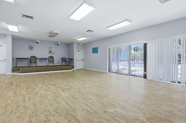 2883 SW 22nd Circle 51a, Delray Beach, FL 33445