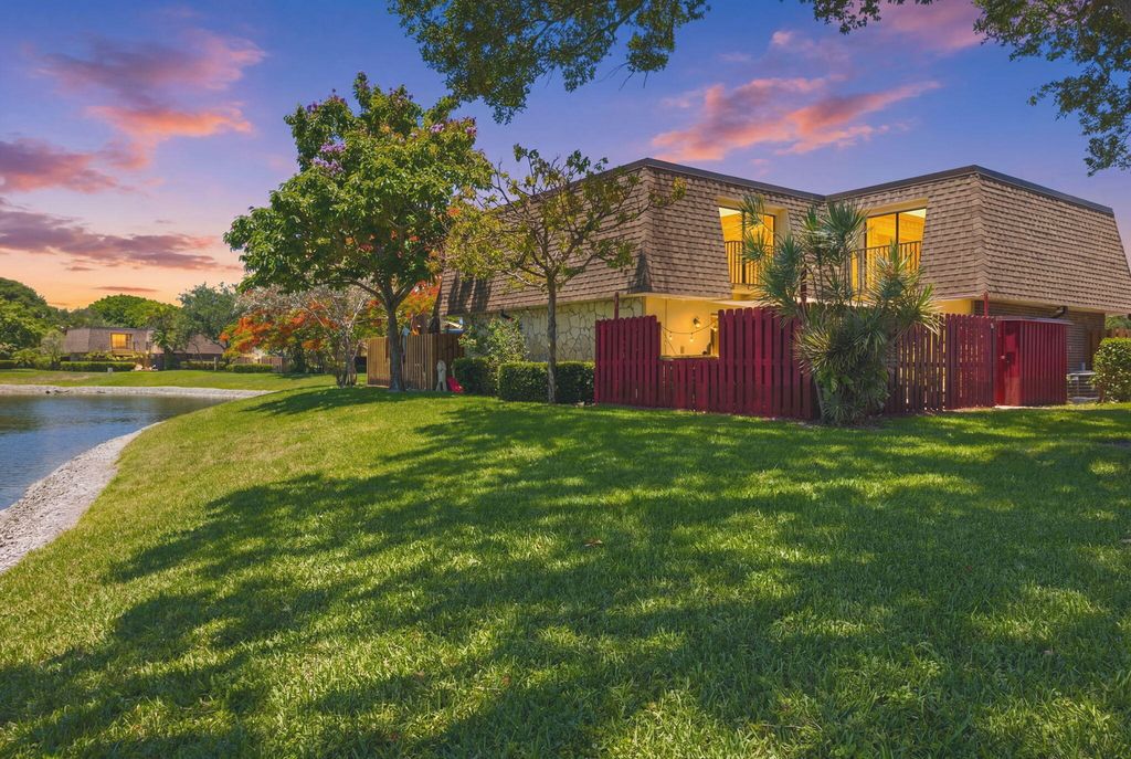2883 SW 22nd Circle 51a, Delray Beach, FL 33445