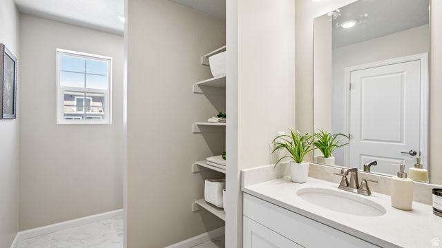 115 N PROVO RIVER RD, Saratoga Springs, UT 84045