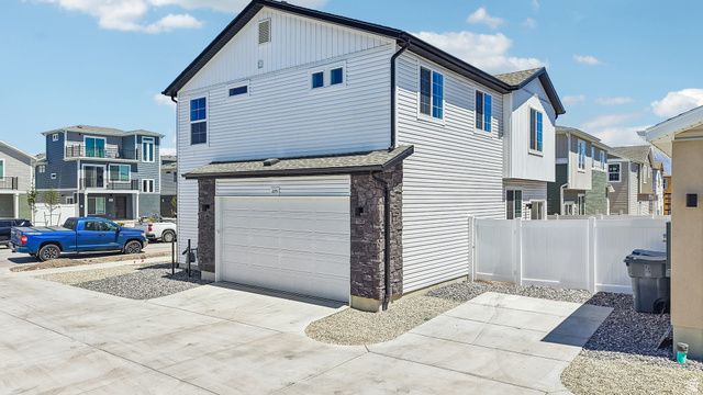 115 N PROVO RIVER RD, Saratoga Springs, UT 84045