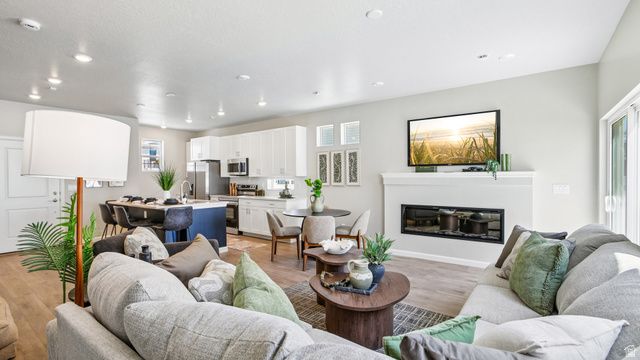115 N PROVO RIVER RD, Saratoga Springs, UT 84045