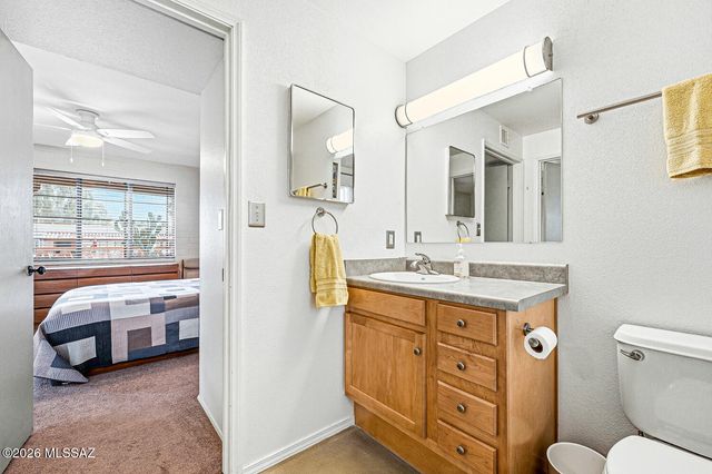 356 S Paseo Quinta Apt D, Green Valley, AZ 85614