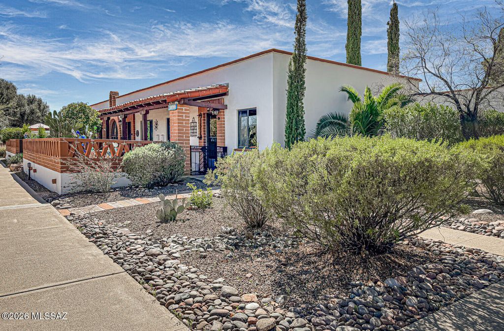 356 S Paseo Quinta Apt D, Green Valley, AZ 85614