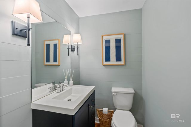 206 Volanta Avenue, Fairhope, AL 36532