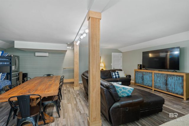 206 Volanta Avenue, Fairhope, AL 36532