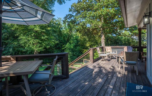 206 Volanta Avenue, Fairhope, AL 36532