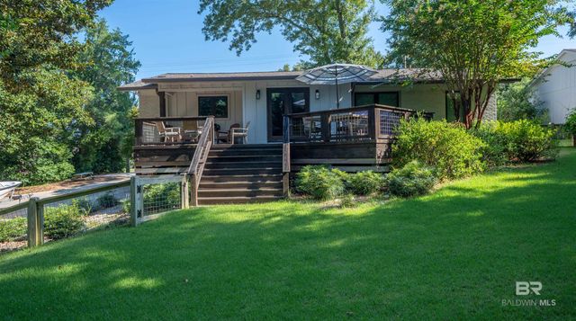 206 Volanta Avenue, Fairhope, AL 36532