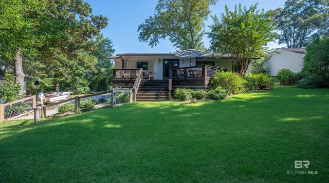 206 Volanta Avenue, Fairhope, AL 36532