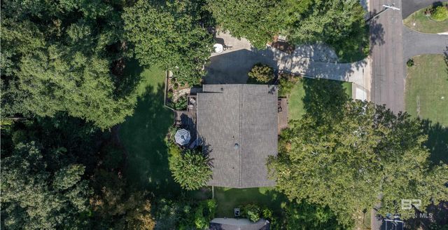 206 Volanta Avenue, Fairhope, AL 36532