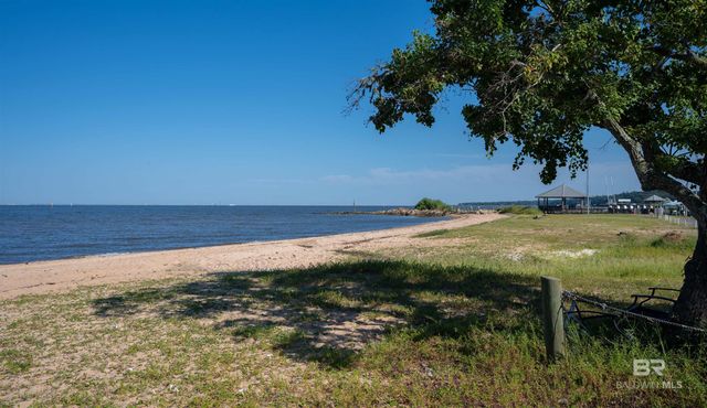 206 Volanta Avenue, Fairhope, AL 36532