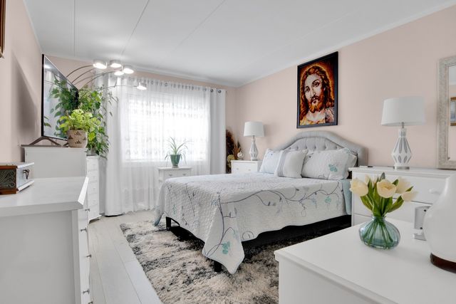 7012 98th Street 1A, Chicago Ridge, IL 60415