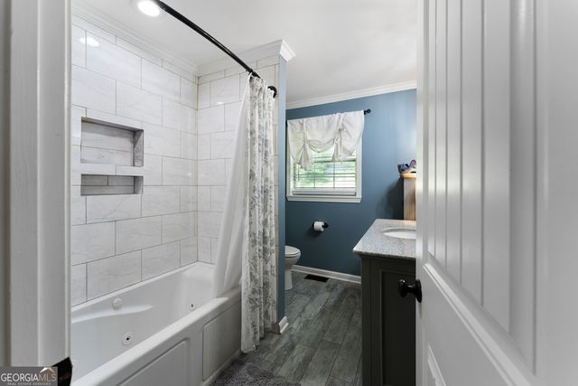 212 Sherwood Drive, Calhoun, GA 30701