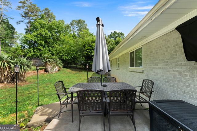 212 Sherwood Drive, Calhoun, GA 30701