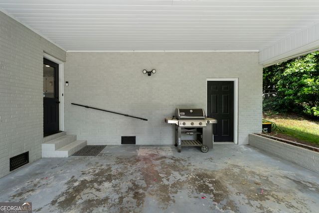 212 Sherwood Drive, Calhoun, GA 30701