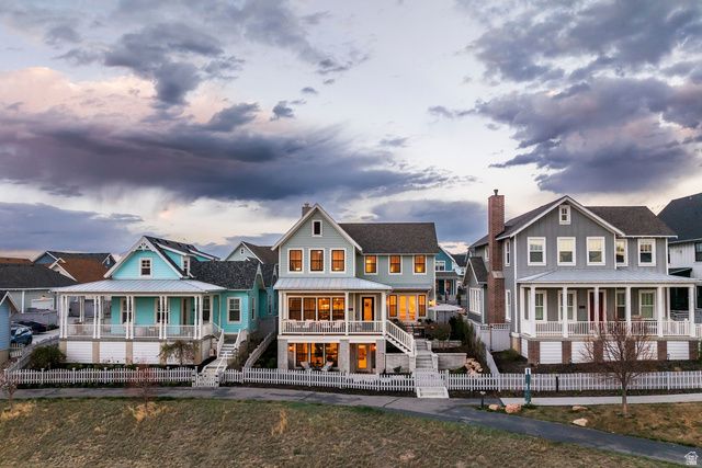 10962 S PADDLE BOARD WAY, South Jordan, UT 84009