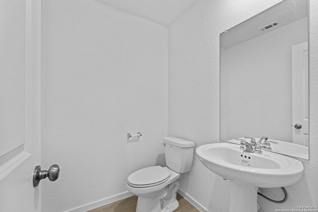 3812 Swift Fox Rd, New Braunfels, TX 78130