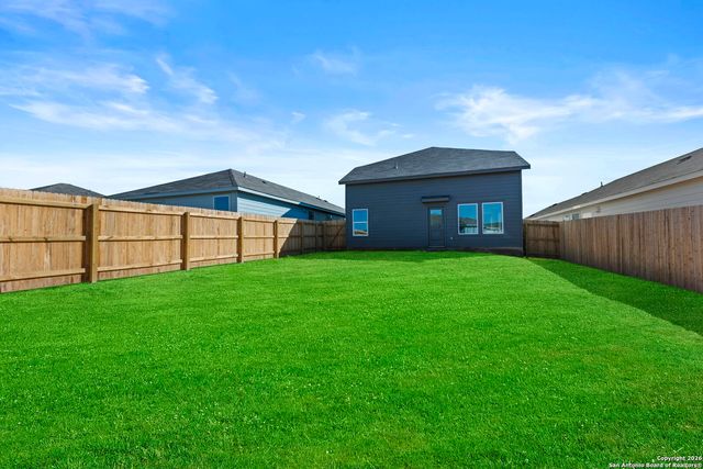 3812 Swift Fox Rd, New Braunfels, TX 78130