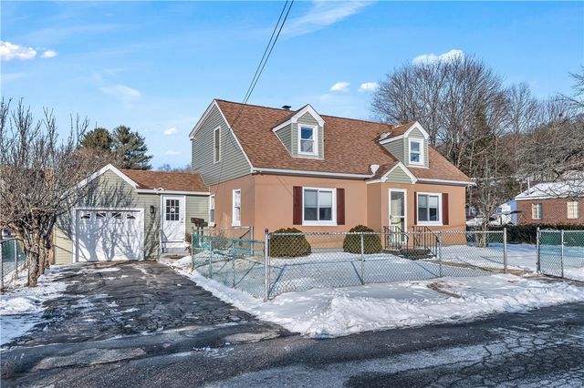42 Armand Avenue, Woonsocket, RI 02895