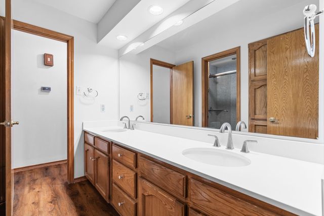 7401 Spring Lea Way, North Richland Hills, TX 76182