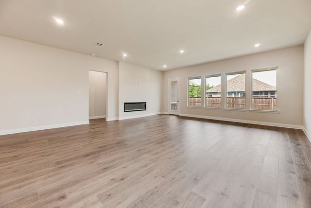 2216 La Jolla Drive, Rowlett, TX 75088