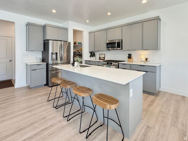 739 W POWDERWOOD LN, Mapleton, UT 84664