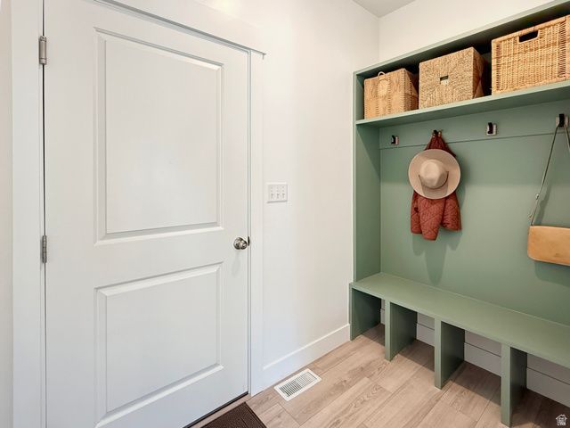 739 W POWDERWOOD LN, Mapleton, UT 84664