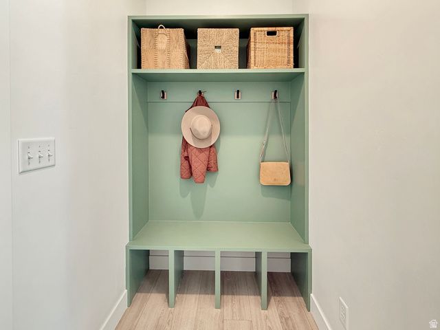 739 W POWDERWOOD LN, Mapleton, UT 84664