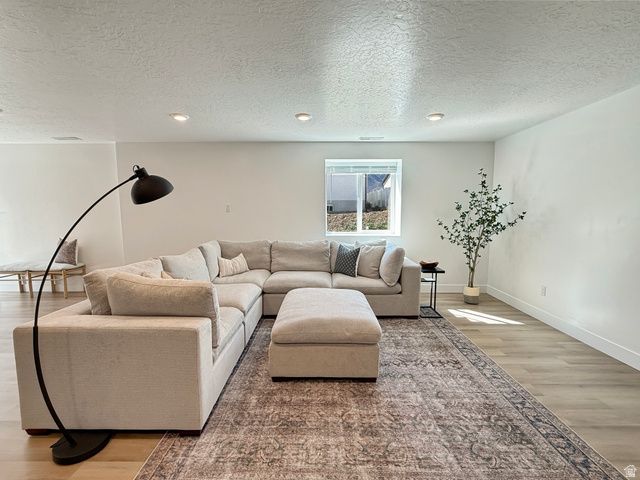 739 W POWDERWOOD LN, Mapleton, UT 84664