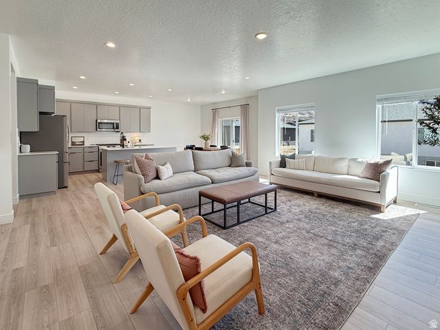 739 W POWDERWOOD LN, Mapleton, UT 84664