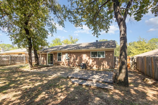 5616 Atlantis Terrace, Arlington, TX 76016