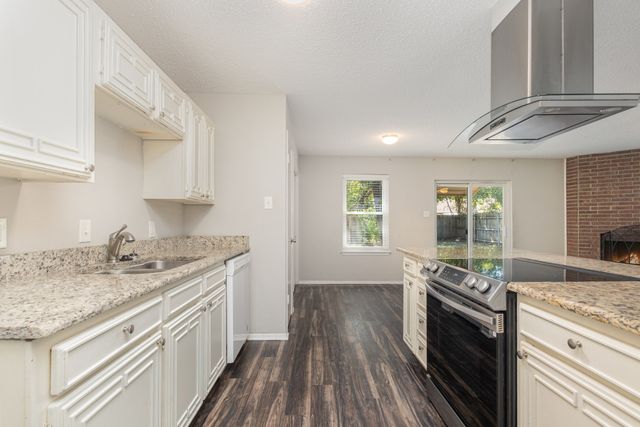 5616 Atlantis Terrace, Arlington, TX 76016