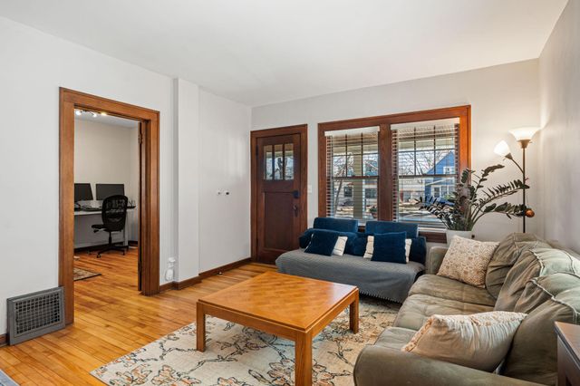 4716 Pleasant Avenue, Minneapolis, MN 55419