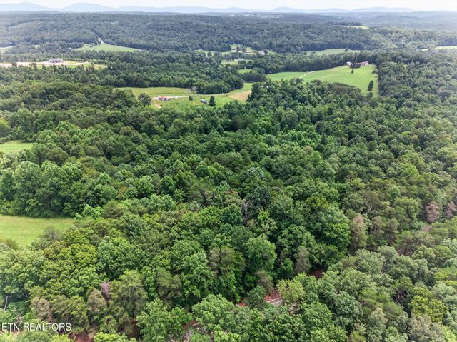 151 Ramsey Rd, Crossville, TN 38572