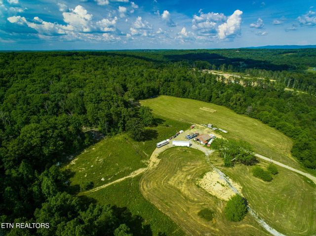 151 Ramsey Rd, Crossville, TN 38572