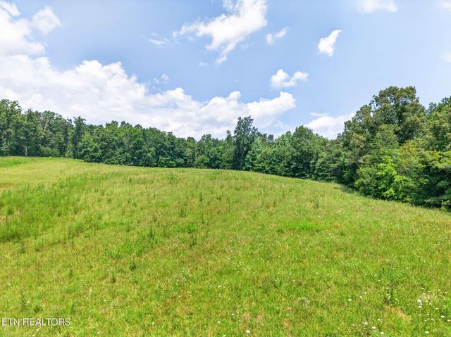 151 Ramsey Rd, Crossville, TN 38572
