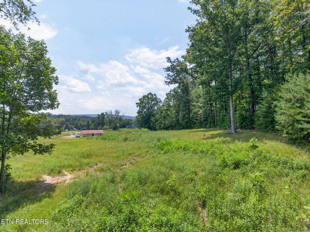 151 Ramsey Rd, Crossville, TN 38572