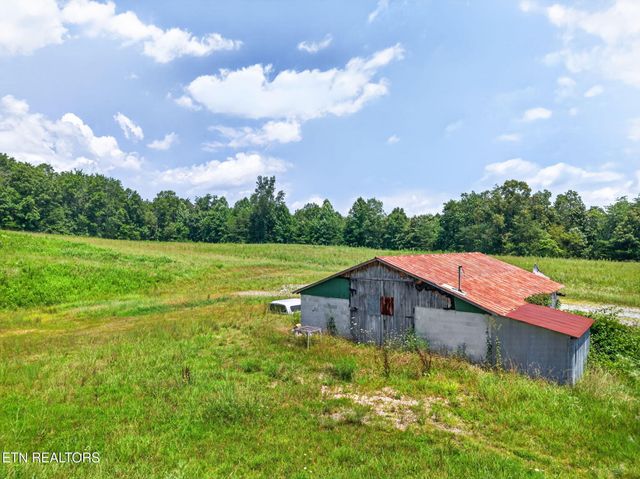 151 Ramsey Rd, Crossville, TN 38572